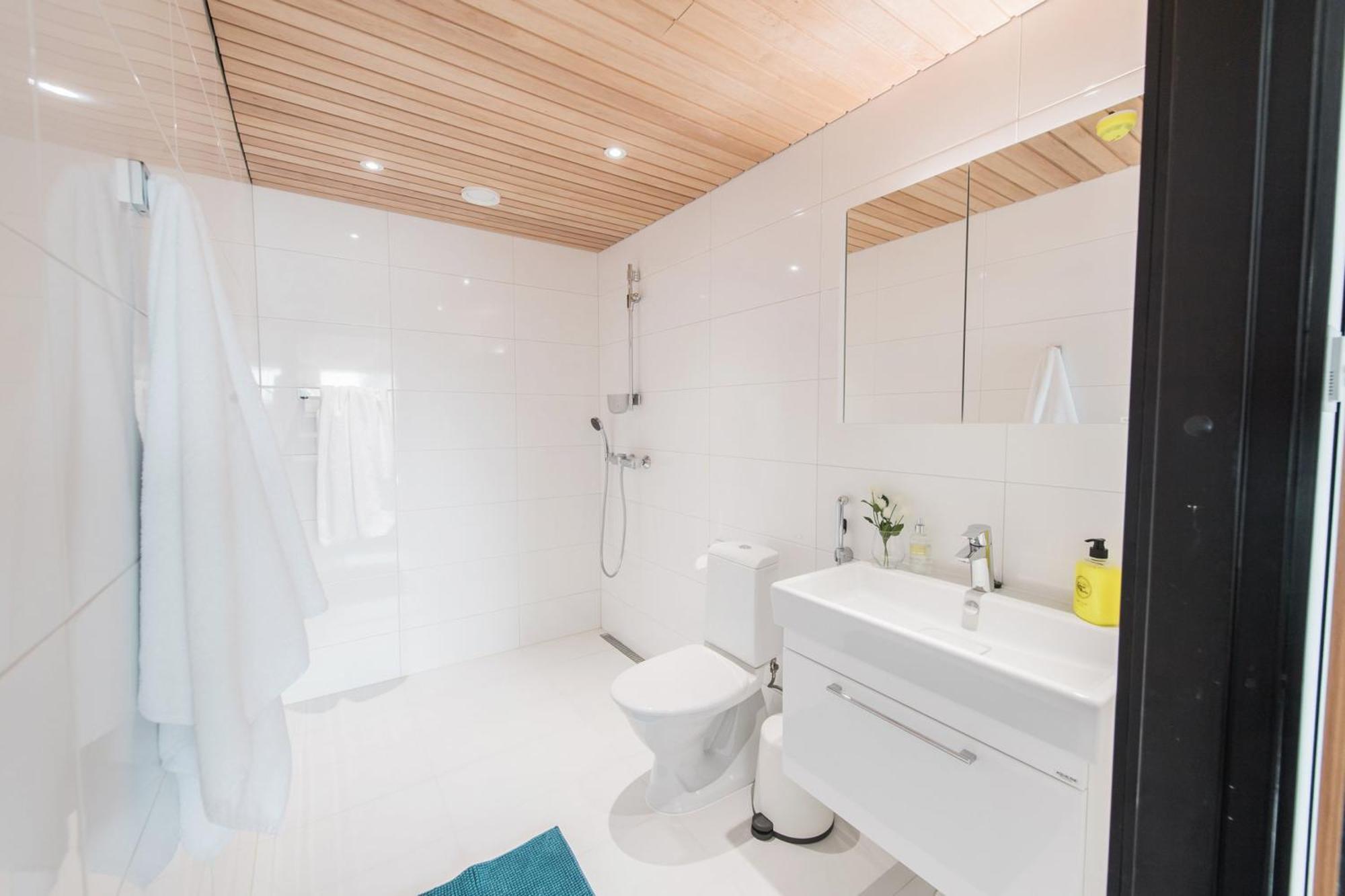 Forenom Serviced Apartments Helsinki Lauttasaari Buitenkant foto