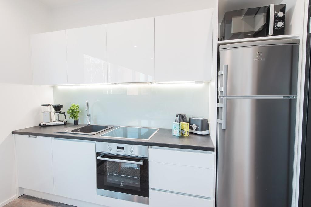 Forenom Serviced Apartments Helsinki Lauttasaari Buitenkant foto