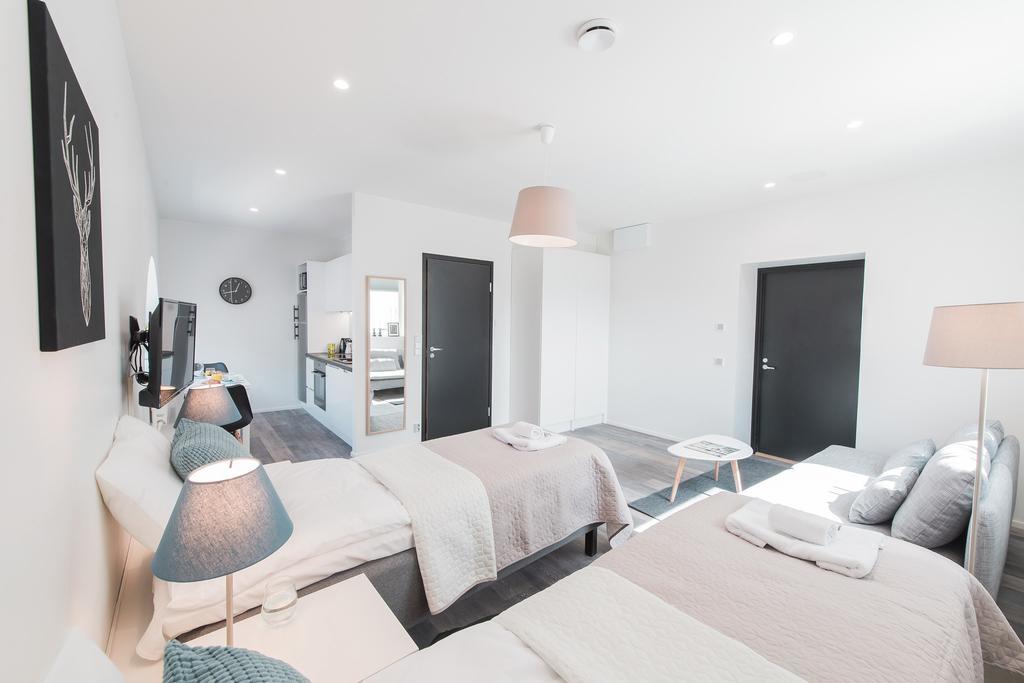 Forenom Serviced Apartments Helsinki Lauttasaari Buitenkant foto