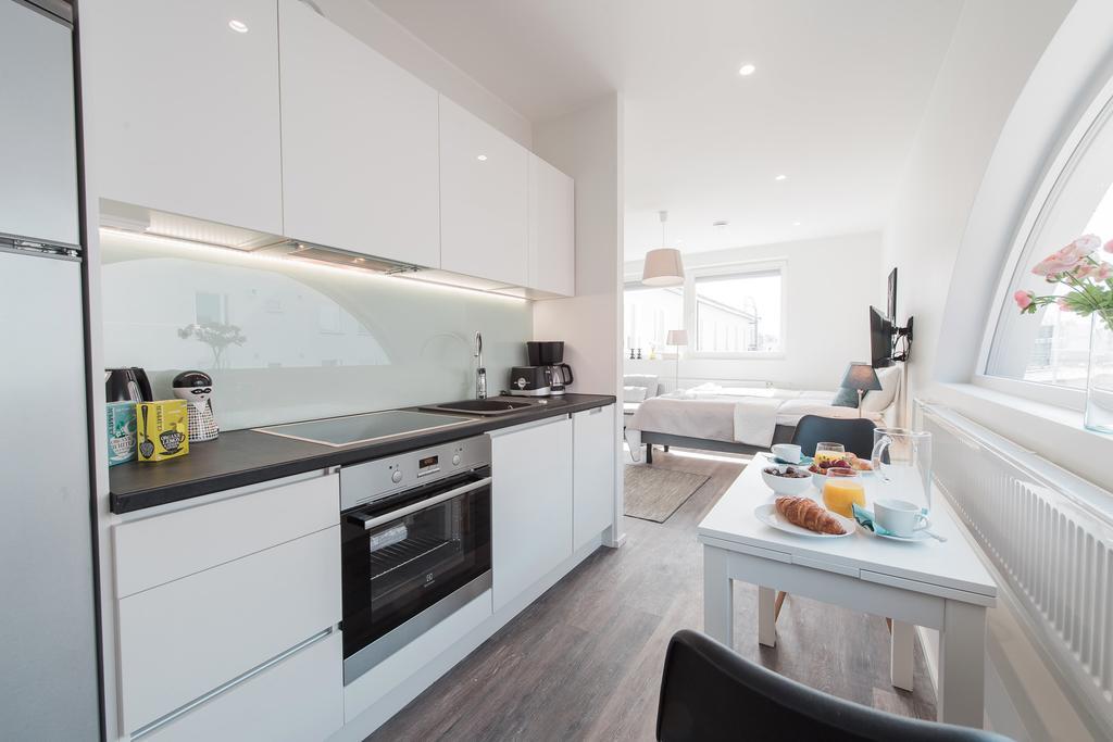 Forenom Serviced Apartments Helsinki Lauttasaari Buitenkant foto